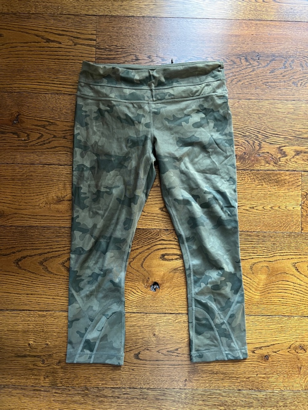 Lululemon Camo Performance Leggings - Olive Green